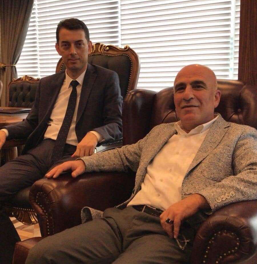 AK PARTİ İL BAŞKANINI SAVUNMAK GENÇ PARTİLİ ERCAN AKYILDIZ'A KALMIŞ!